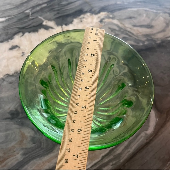 Hand Blown Green Fluted Compote Bowl Italy - Picture 10 of 11